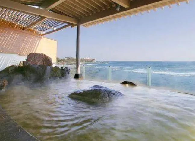 震撼！日本浴场和中国洗浴的区别