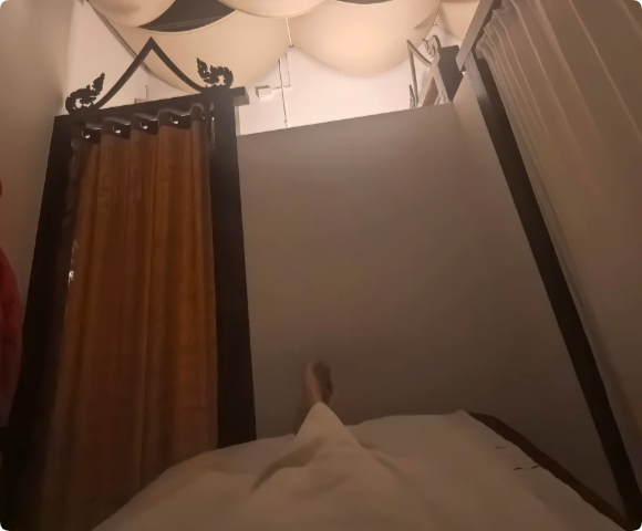 夜上海会所:男子推油时如何巧妙放屁