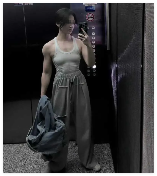 上海夜店女子交往男性被拒,选择重塑人生取向
