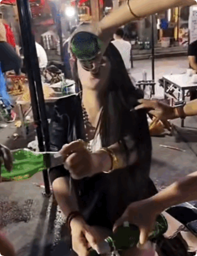 夜上海生存法则:女公关的酒量博弈与职场困局