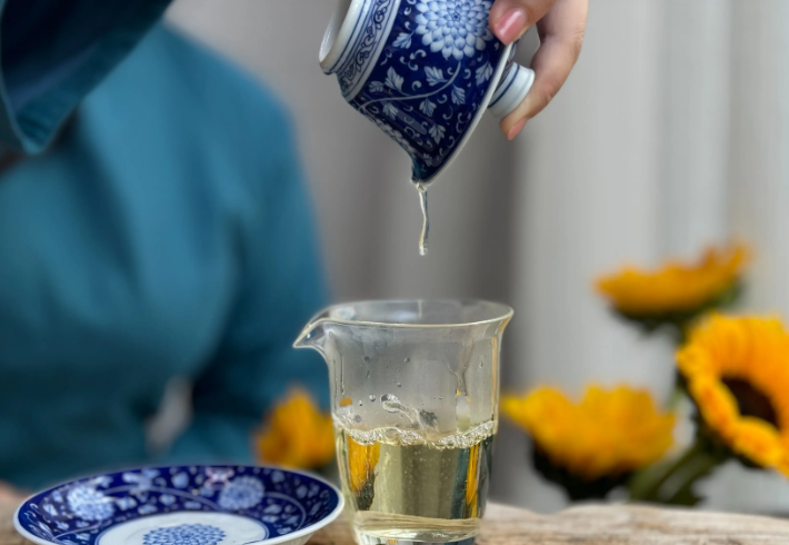 选择上海品茶，从繁忙中剥离快节奏感