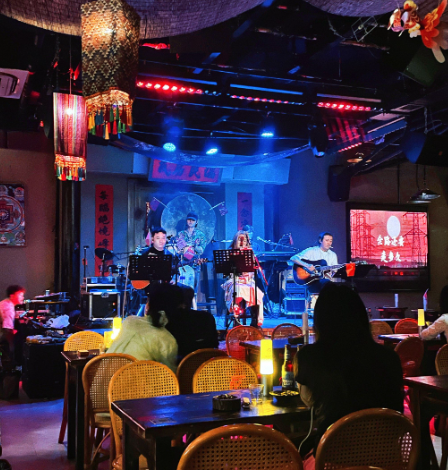 上海晚上去哪泡吧？跟着这篇走不踩坑！